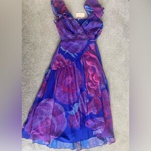 Beautiful wrap dress
Hutch